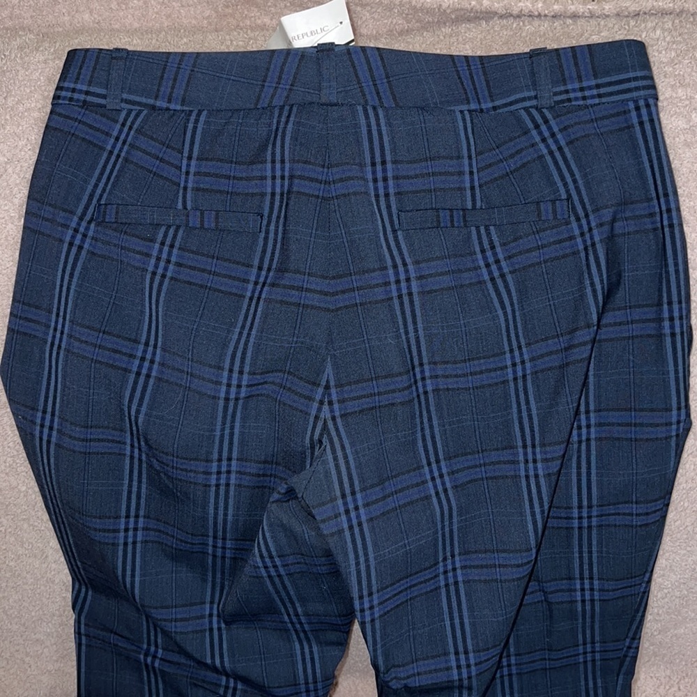 BANANA republic pin stripped pants - Picture 6 of 6